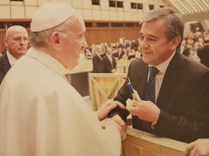 53-nievas-papa-francisco