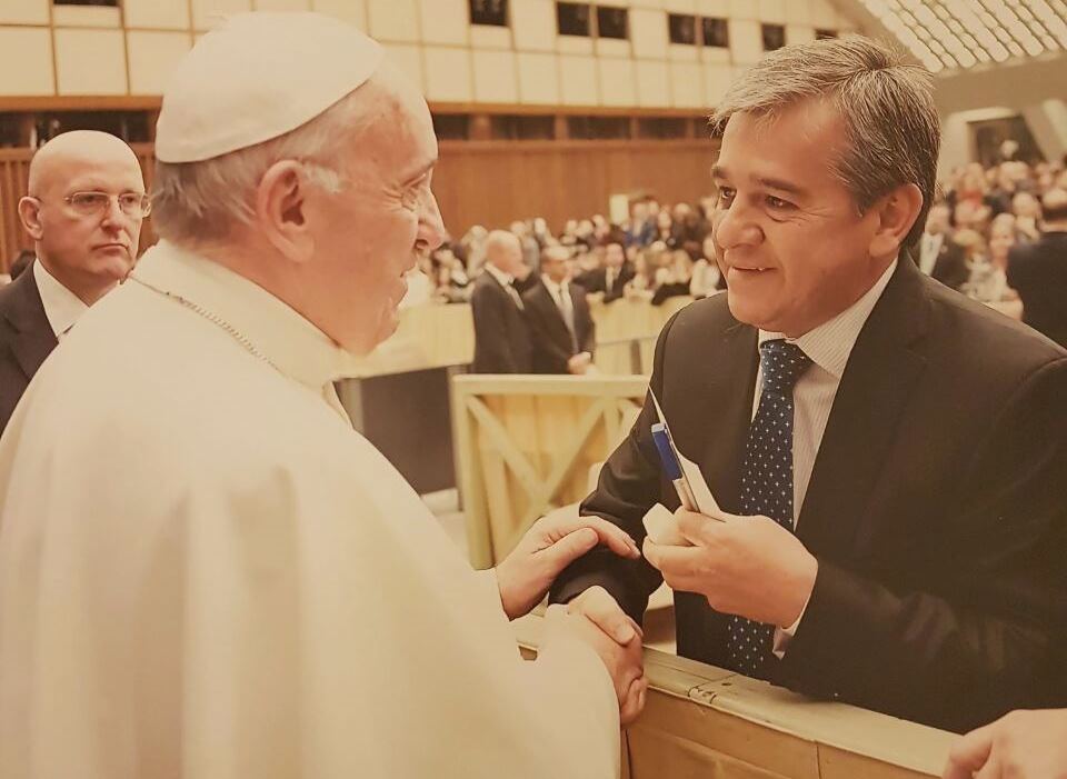 53-nievas-papa-francisco