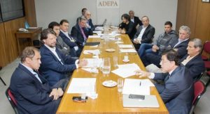 adepa-reunin-periodistas-04072018-212750