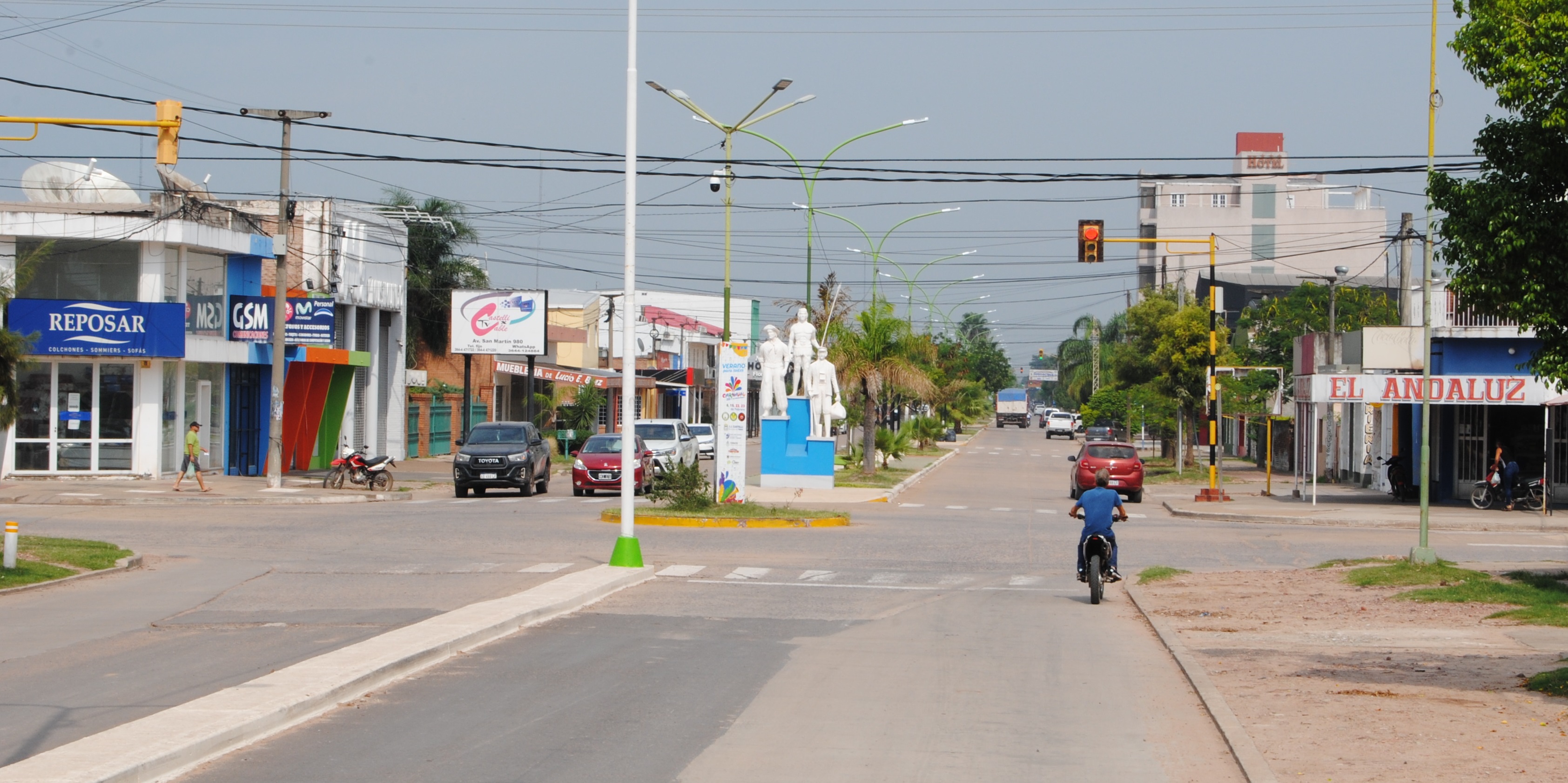 53-ESCASO MOVIMIENTO COMERCIAL E