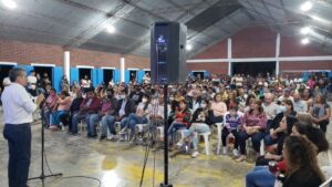 ACTO NIEVAS