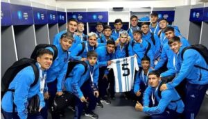 SUB 17