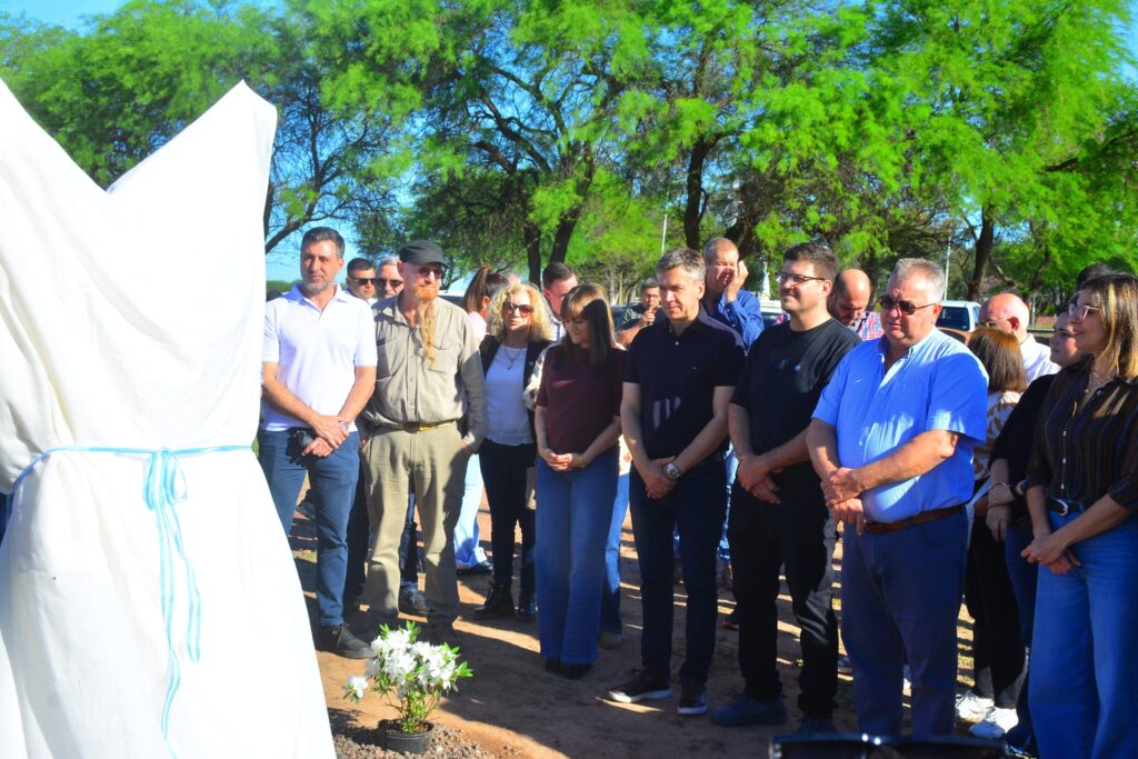ESCULTURA 26